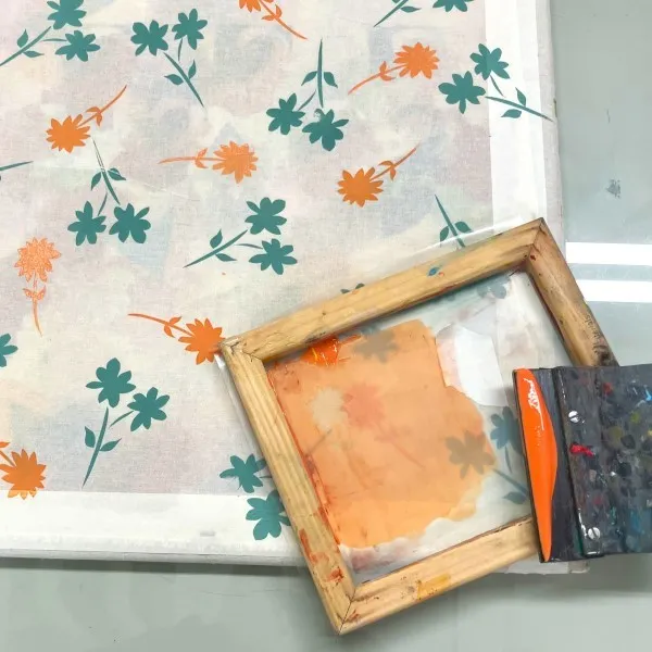 Screen Printing Workshop: Textile Patterns for Pillows and Totes