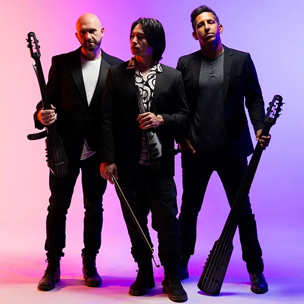 Simply Three • Unclassical