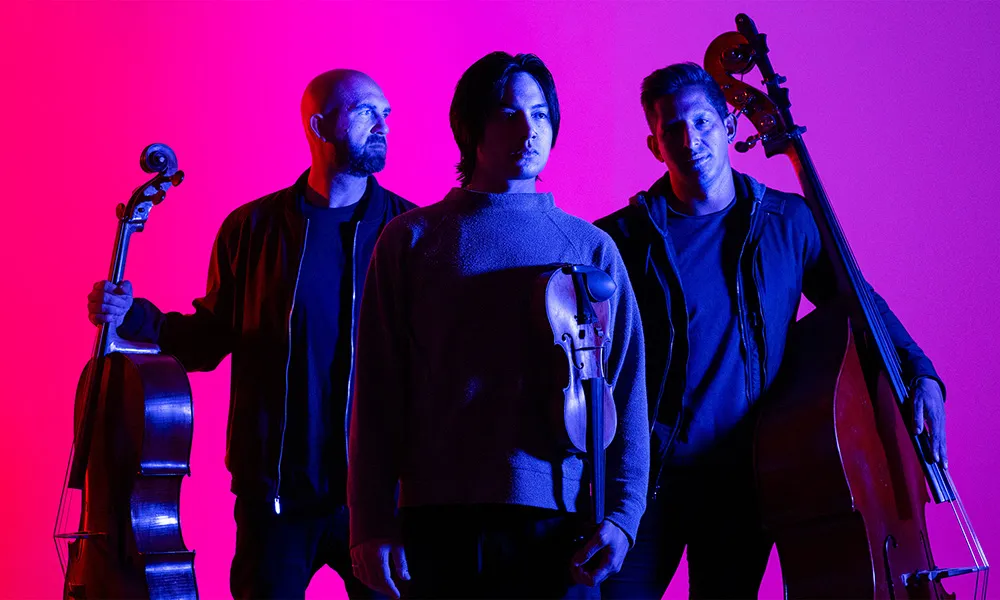 Simply Three • Unclassical